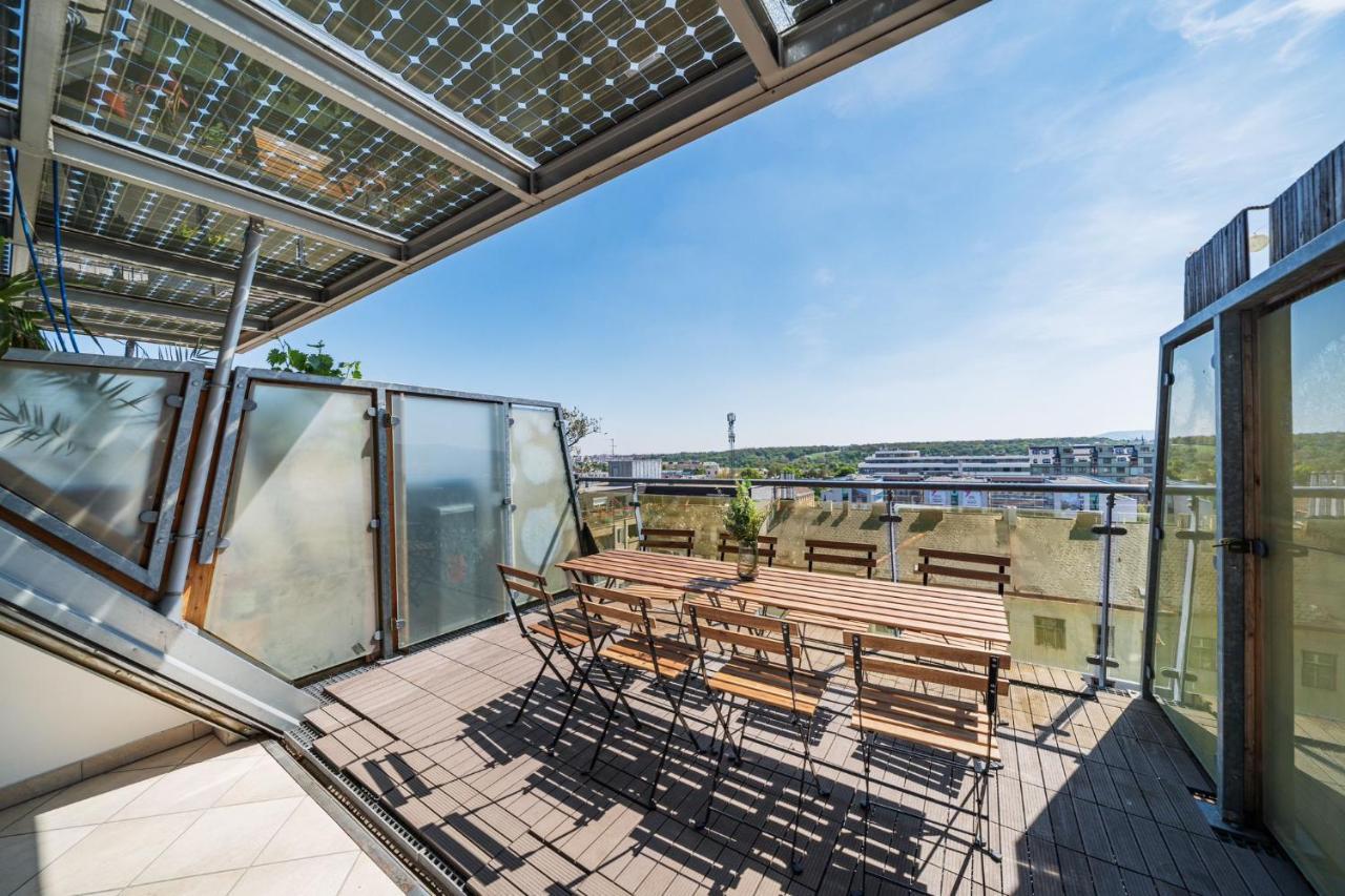 Apartments Next To Schoenbrunn - Free Parking !!! Вена Экстерьер фото